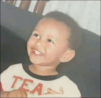 Dans quel pays cet artiste est-il né ?