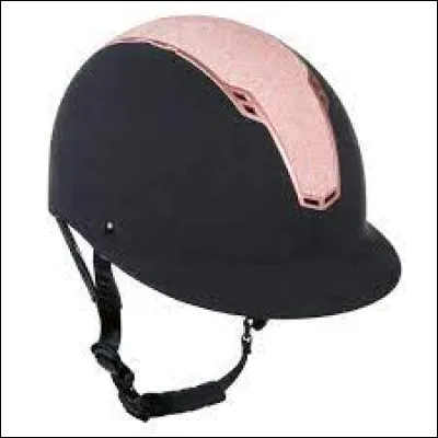 Quel est l'équipement obligatoire pour monter à cheval