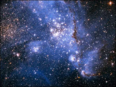 Combien d'étoiles y a-t-il sur le drapeau de l'Union Européenne ?