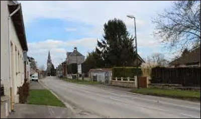 Je vous emmène maintenant dans les Hauts-de-France, à Bussu. Village de l'aire d'attraction Péronnaise, il se situe dans le département ...