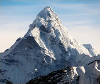 Quel est le plus haut sommet du monde ?