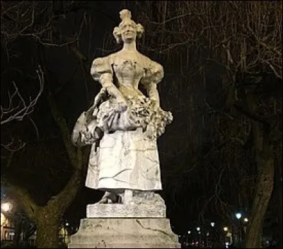 Le champignon amanite fauve porte également le nom de...