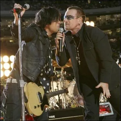 Quelle chanson Green Day et U2 ont-ils chanter en duo ?