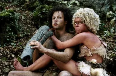 Que vient chercher Guy (Marina, donc) dans la tribu ennemie dans 'RRRrrr' ?