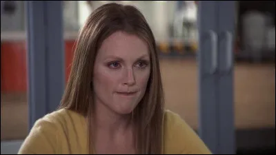 Comment s'intitule ce film de science-fiction avec Moore ?