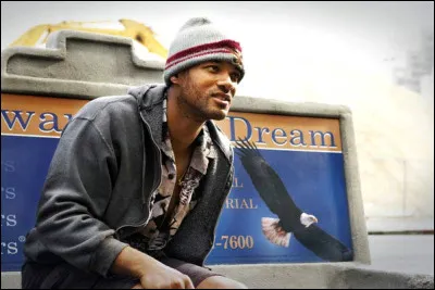 Dans ce film, il joue le rôle d'un super-héros alcoolique et maladroit qui a perdu la confiance du public. Il utilise ses pouvoirs pour combattre le crime, mais ses méthodes peu conventionnelles causent souvent des dégâts collatéraux. Quel est ce film ?