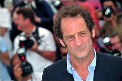 Son dernier film "Pater", sorti en 2011, est en compétition dans quel festival ?