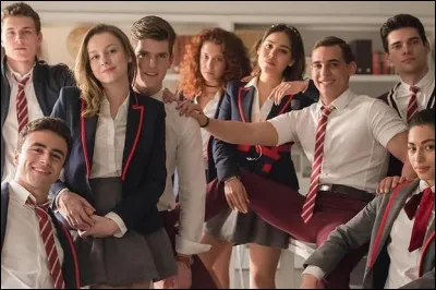 Quel est le nom du lycée dans lequel les élèves étudient ?