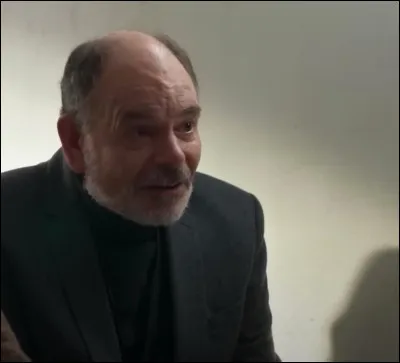 Dans quel drame voyons-nous Darroussin ainsi ?