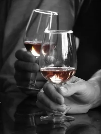 À mon amie lotoise, pro de la langue française : j'adore nos apéros virtuels ! On se marre "grave" après que...