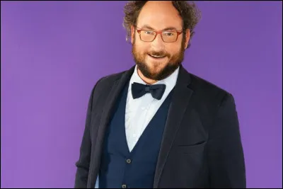 Qui est le prof de théâtre ?