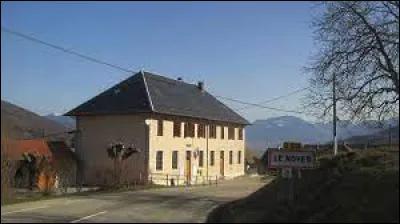 Commune d'Auvergne-Rhône-Alpes, dans le Grand Chambéry, Le Noyer se situe dans le département ...