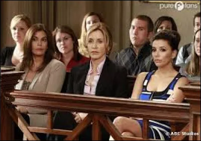 Comment s'appelle le fils d'Edie ?