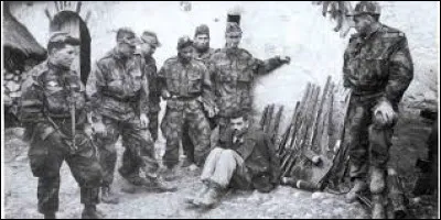 Contrairement au Maroc et à la Tunisie (protectorats), l'Algérie est un territoire français. Elle obtiendra son indépendance à l'issue d'une guerre longue et douloureuse. En connaissez-vous les dates ?