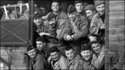 Le FLN (Front de libération national), à travers son ''bras'' armé, l'ALN (Armée de libération nationale), lutte contre l'armée française. Durant les 8 années de guerre, la France enverra sur le front un nombre considérable d'appelés. Saurez-vous trouver combien ?