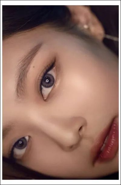 As-tu des doubles paupières ?