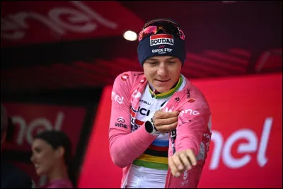 Qui a remporté le Tour d'Italie 2023 ?