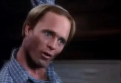 Dans quel sketch de 'Creepshow' (1982), Ed Harris entame-t-il une danse endiable ?