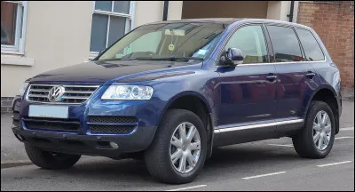 N'est jamais privé de désert, c'est le...