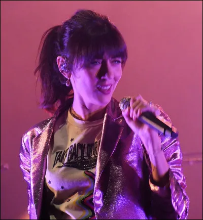 Est brillant au début, mat à la fin, c'est le