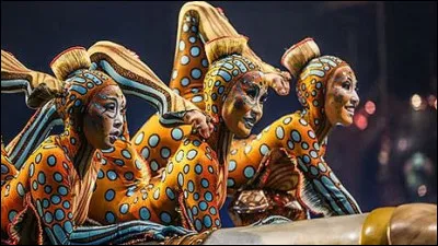 Quel est ce cirque canadien toujours en activité dont le spectacle est un ravissement ?