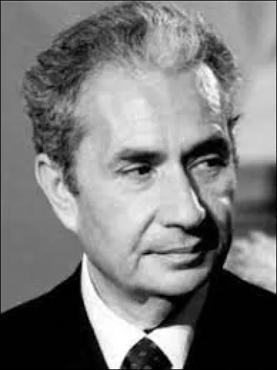Ce 9 mai, Aldo Moro, dirigeant de la Démocratie Chrétienne est retrouve mort, un mois et demi après son enlèvement à Rome : c'était en ...