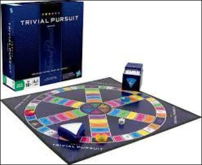 Loisirs : Dans le jeu de société "Trivial Pursuit", à quelle couleur de camembert sont associées les questions liées aux sports et loisirs ?