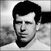 Meneur de jeu tchcoslovaque qui faillit faire remporter le titre suprme  son quipe, c'est ?