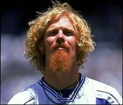 Ce fut l'un des hros amricains de 1994, au look incertain.