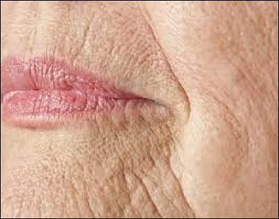 Quelle lettre faut-il remplacer pour obtenir un secours ?