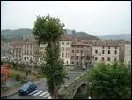 Terre de transition entre le pays des Causses et la valle de l'Hrault,  deux pas des monts de l'Orb, de la plaine et du lac du Salagou. C'est...