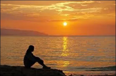 De quel recueil de Victor Hugo, le poème ''Demain, dès l'aube'' est-il extrait ?