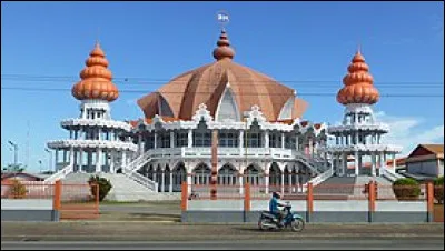 Quelle est la capitale du Suriname ?