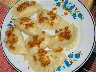 Les pierogi sont une spécialité d'un pays dont la capitale est...
