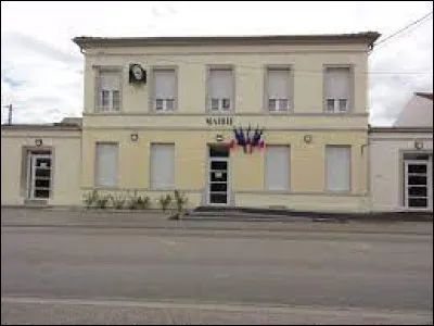 Village de l'aire d'attraction Nancéenne, sur les bords de la Roanne, Réméréville se situe dans le département ...