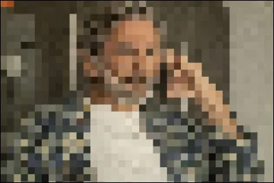 Qui est ce personnage sur la photo ?