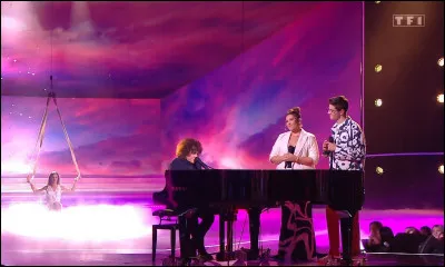 Quelle chanson Axel et Clara ont-ils interprétée en trio avec Richard Cocciante ?