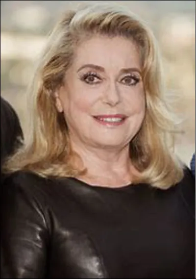 Dans quelle capitale en P, Catherine Deneuve est-elle née ?