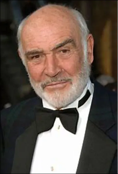 Dans quelle ville en E du Royaume-Uni, Sean Connery est-il né ?