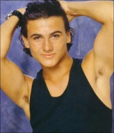 Dans quelle srie culte des annes 90, pouvait-on voir Jeremy Jackson ?