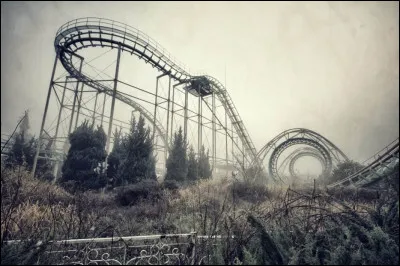 Parc d'attraction Nara Dreamland. Vous ne devriez avoir aucun sushi pour trouver le pays !