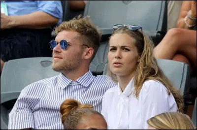 Comment s'appelle sa compagne ?