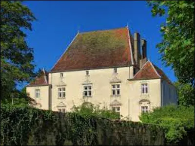 Je vous emmène à la découverte du château de Malans. Village Hauts-Saônois, traversé par l'Ognon, il se situe en région ...