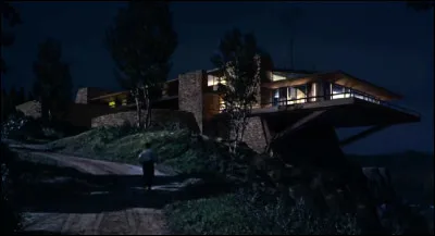 Laquelle de ces maisons a inspiré la villa de Vandamm dans ''La Mort aux trousses'' ?