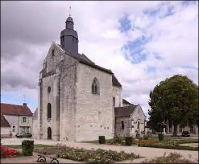 Village de l'aire d'attraction Castelroussine, dans la région naturelle du Boischaut Nord, Saint-Genou se situe dans le département ...