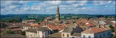 Je vous emmène à la découverte de Saint-Léonard-de-Noblat. Ville de l'aire d'attraction Limougeaude, elle se situe dans le département ...