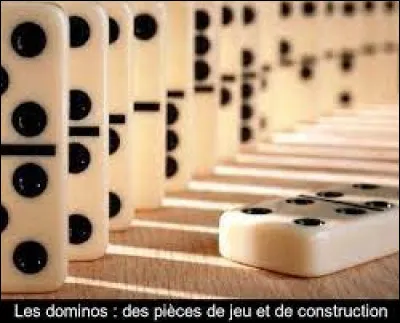 Comment bien y a-t-il de pièces dans le jeu des dominos ?