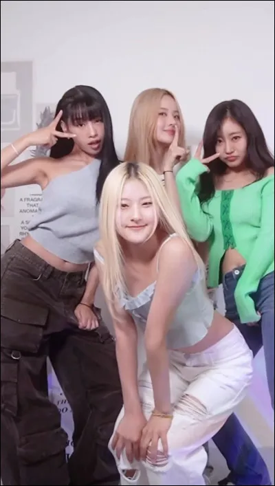 Quel est le titre de "Le Sserafim" qu'a composé le membre du groupe nommée Belle ?