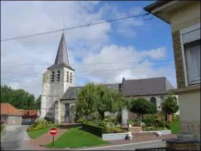 Je vous emmène maintenant dans les Hauts-de-France, à Conchy-sur-Canche. Village de l'arrondissement d'Arras, dans la vallée de la Canche, il se situe ...