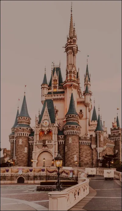 Cinéma/ Disney : Quel est le dessin animé le plus vieux parmi ceux-ci ?